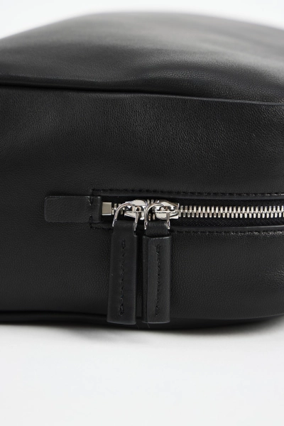 LIBLUZ Astra Bowling Bag in Leather Black - LIB LUZ