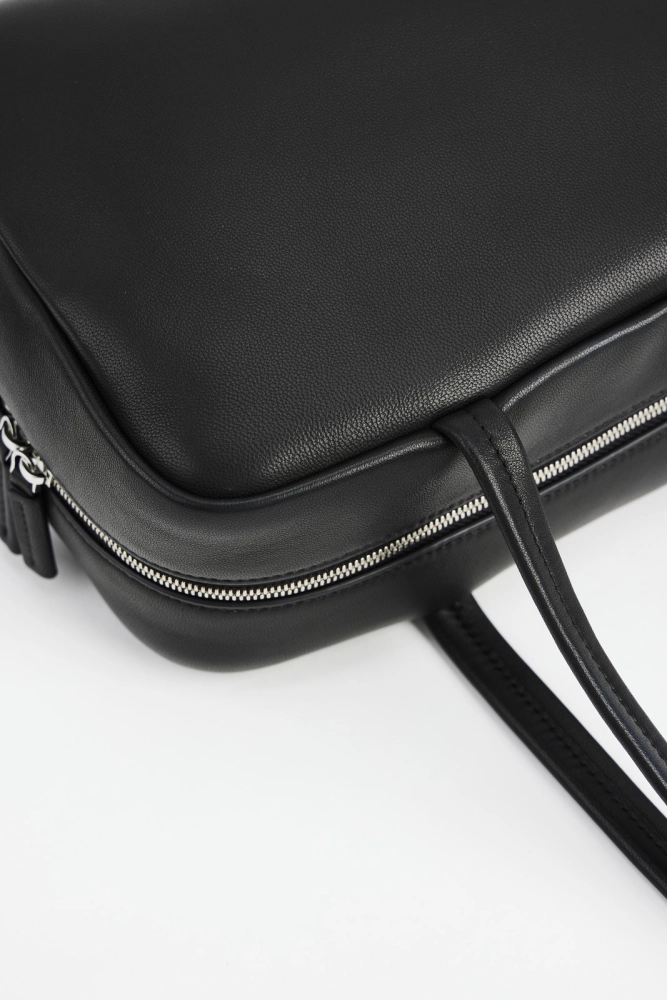 LIBLUZ Astra Bowling Bag in Leather Black - LIB LUZ