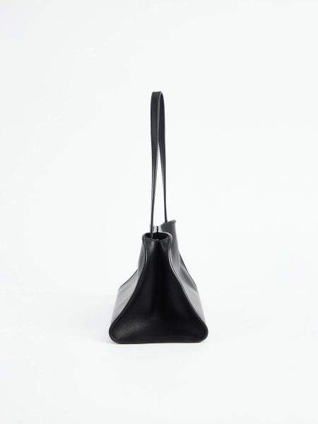 LIBLUZ Margaux 12 Shoulder Bag in Leather Black - LIB LUZ