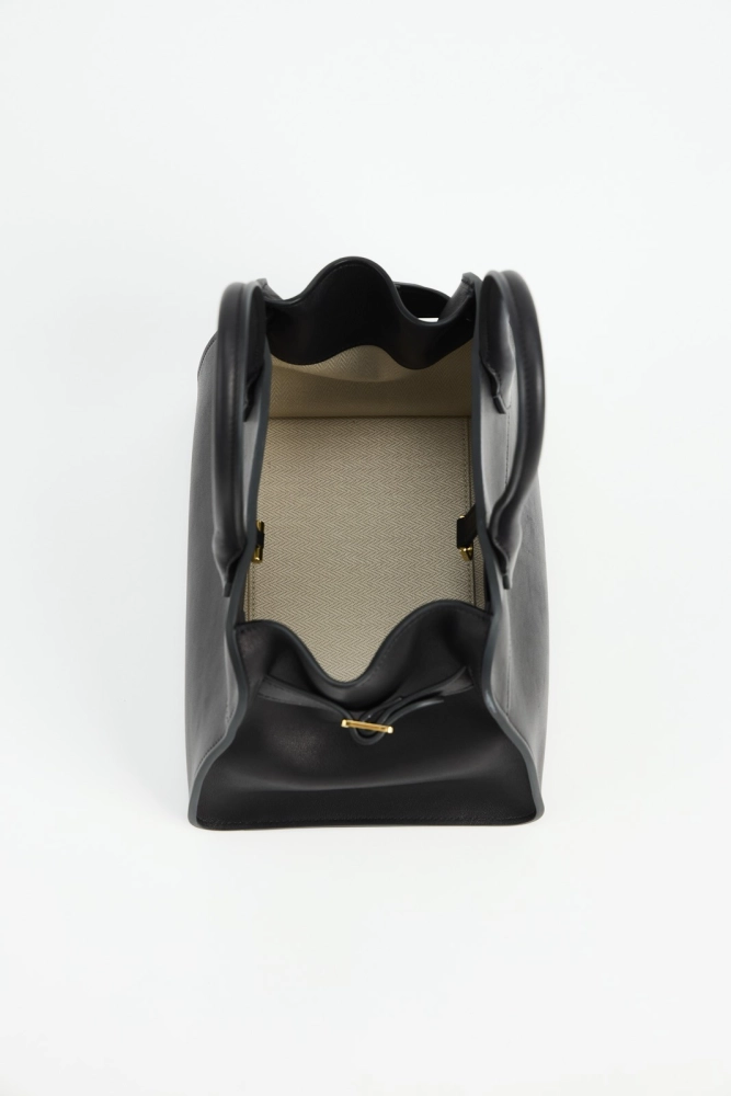 LIBLUB 90's Classic Top Handle Bag in Leather - LIB LUZ